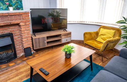 Spacious 3BR Home with Driveway Near NEC & Airport - Foto 30