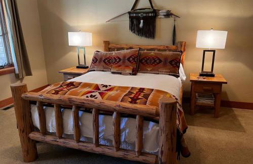 Luxury-Quintessential Montana Retreat! - Foto 12