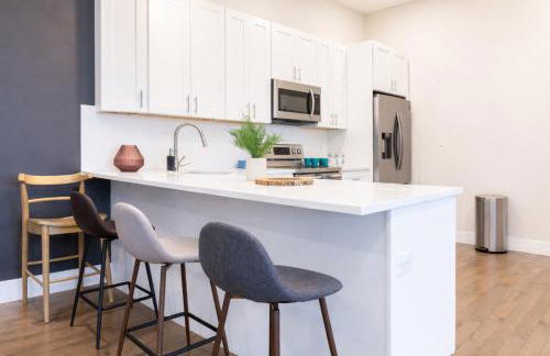 Stylish 2BR,1BAFree ParkingQueen Beds - Foto 15