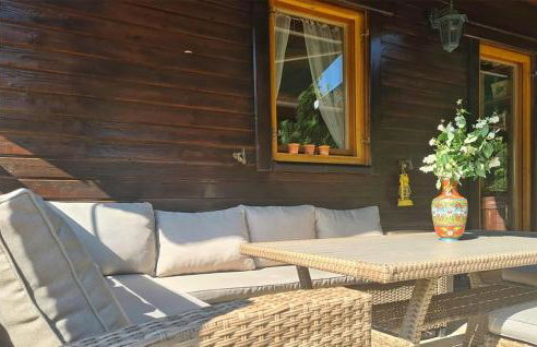 5 Bedroom Cozy Home In Sertic Poljana - Foto 3