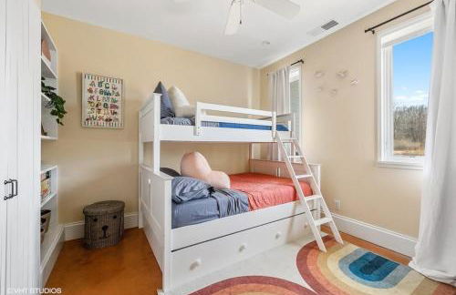 The White Owl by Juniper Holiday + Home - Foto 27