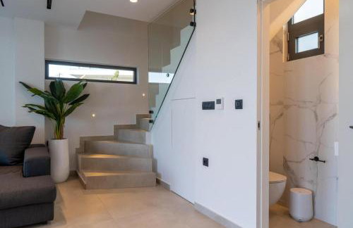 Aethra Deluxe Villa With Pool 700m From Beach - Photo 47