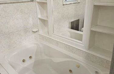 Comfy Getaway minutes from UBS Arena - Photo 17