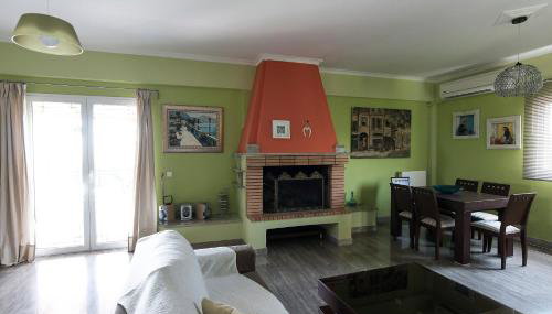 Chara's Private Villa with Swimming Pool & jacuzzi - Foto 3