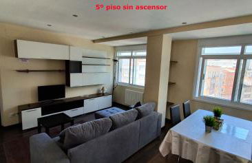 Coqueto apartamento de 2 habitaciones en zona estación tren - Foto 15