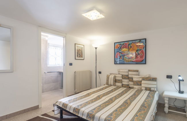 2 bedroom Apartment in Ventimiglia with swimming pool and garden - Photo 15