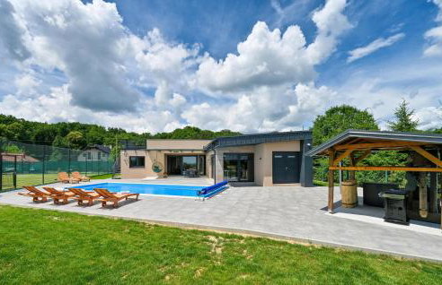 Cozy Home In Koprivnica With Wifi - Photo 11