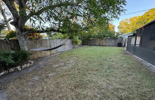 Styled Naples Home short bike ride to 5th Ave and Beach - Foto 13