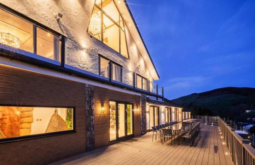 Lux Manor Sleeps 30 - Pool Sauna Hot Tub Cave - Foto 1