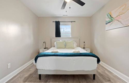 Chic Boho Retreat Near Downtown - Photo 37