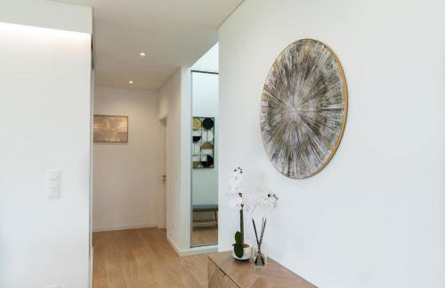 Auréa House - 4BR Azores Villa with Ocean View, BBQ & AC - Photo 14