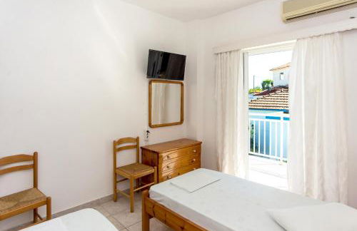 Blue White Apartments - Kefallonia Poolside Retreats - Foto 51