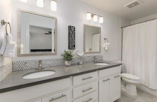 Gorgeous Townhome Steps From the Brewery District! - Foto 46