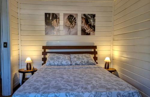 Casa 4 dorms 2 suites - localização perfeita no centrinho e rodeada de natureza - Foto 13