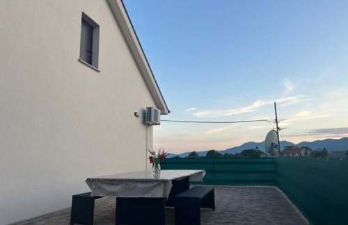 Deluxe apartman Mimi Viskovo with a free parking space - Photo 9