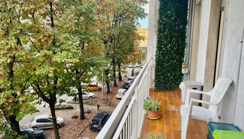 Anna Home Gallarate train station to Milan Malpensa self-check-in - Photo 5