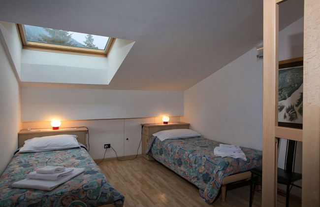 Apartment in Predazzo Near Dolomiti Superski - Photo 4