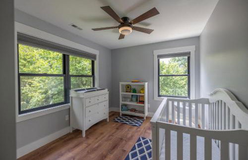 Mid-century Modern Impeccable Remodel with Hot Tub - Foto 44