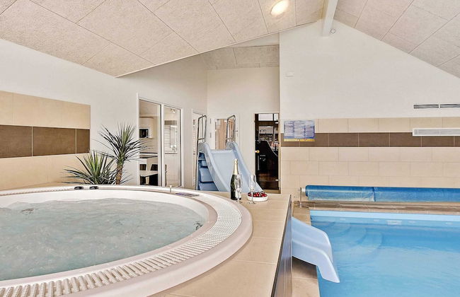 16 Person Holiday Home in Vejby - Foto 2