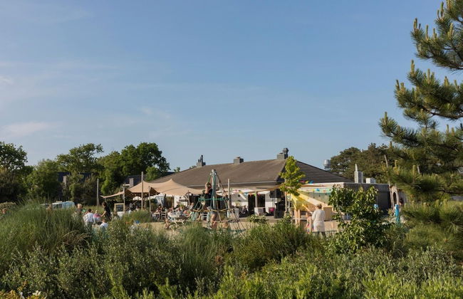 Detached Single Story Holiday Home Near the Sea - Photo 14