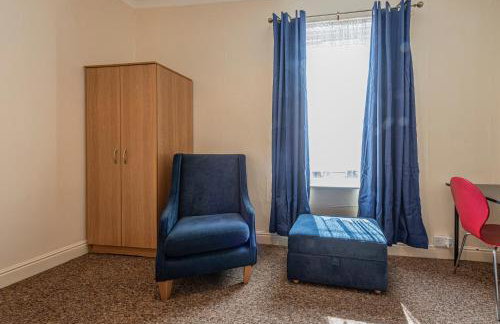 Harbour place in Newcastle under Lyme with Parking, perfect for Contractors or Alton Towers - Foto 43