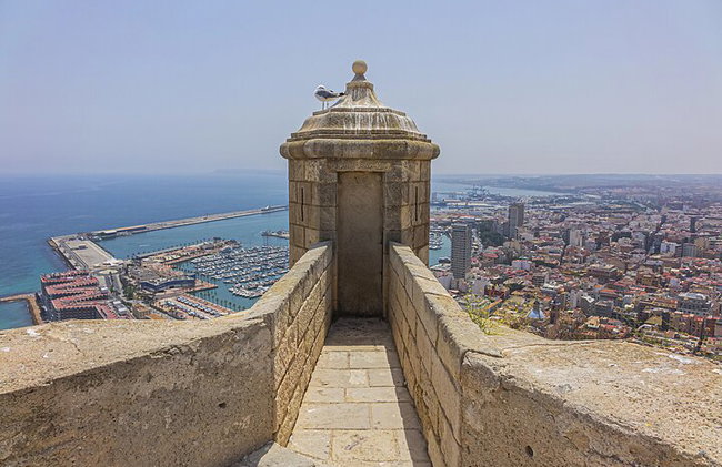 Visita Privada Centro Histórico de Alicante con Santa Bárbara - Foto 6