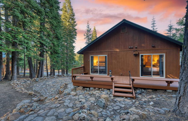 Golden Summit by Avantstay Stunning Secluded Cabin w/ Access to Tahoe Donner - Foto 48