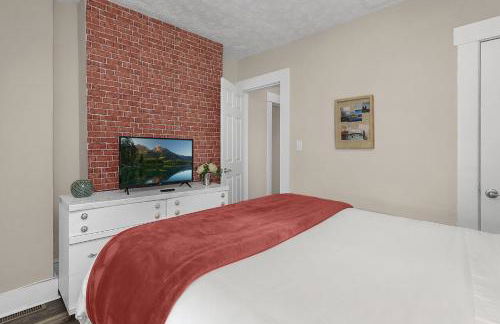 Chic 2BR near DT, 8 min walk to Park&Conservatory - Foto 20