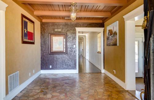 Secluded Ranch with Courtyard about 4 Mi to Odessa! - Foto 7