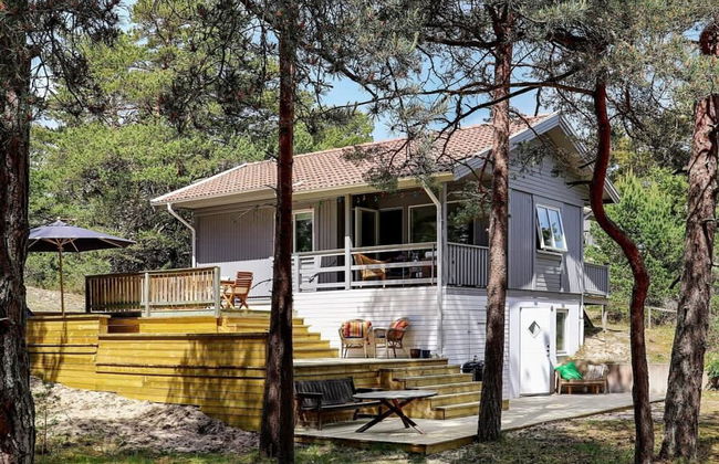 10 Person Holiday Home in Yngsjo - Photo 1