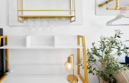 Tiny Living; Big Style - Photo 18