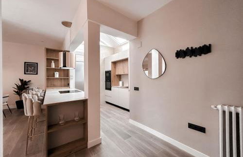 Luxe at the Clouds of Madrid! Atico C Fuencarral - Photo 15