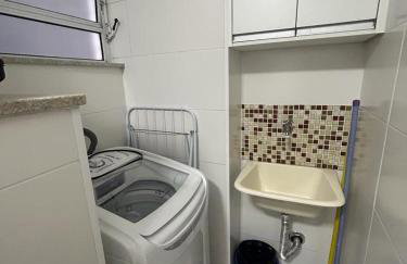 Apartamento em Santos no Gonzaga em frente a praia - Foto 28