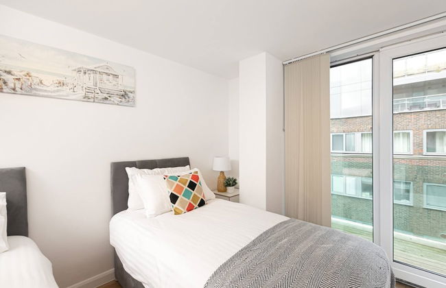 Skyvillion - Spacious 2bed W Balcony In Barnet - Foto 9