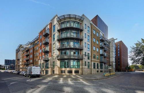 Luxury 2-Bed Penthouse In Deansgate I Free Parking - Foto 5