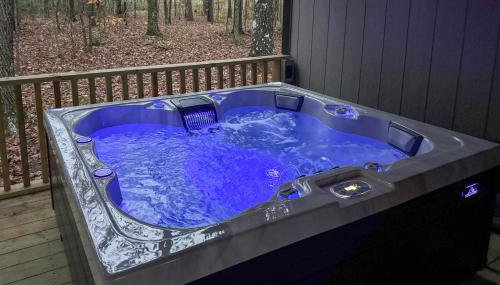 Private Deck and Hot Tub Gem Near Guntersville Lake - Foto 2