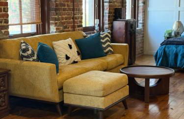 Exposed Elegance - Foto 12