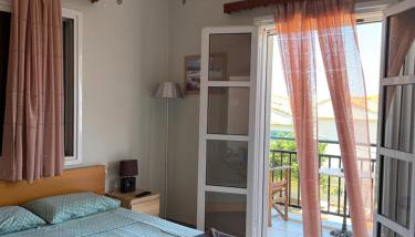 Christina Sea View - Photo 5