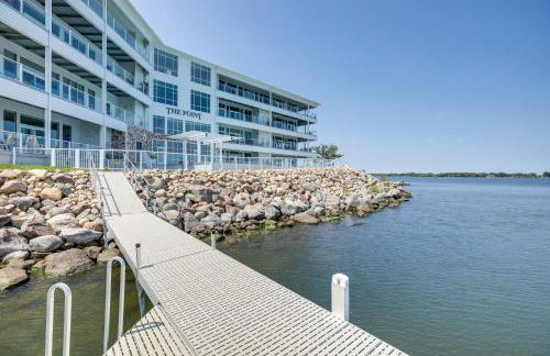 Waterfront Watertown Condo with Patio and Pool Access! - Foto 35