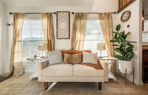 NEW! Boutique TinyHome w/Direct View of PikesPeak! - Foto 2