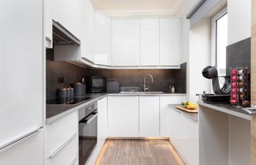 The Barclay Apartment - Photo 10