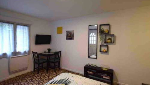 Studio dans maison individuelle - Photo 1