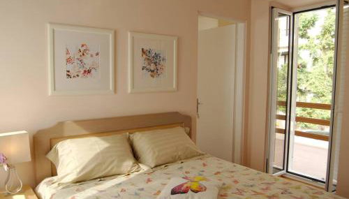 Bright and airy home 50 meters from the beach - Foto 1