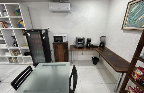 Flat funcional mobiliado com cozinha e WC privativo apt105 - Foto 4