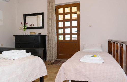 Casa Vasilia Traditional Home - Photo 21