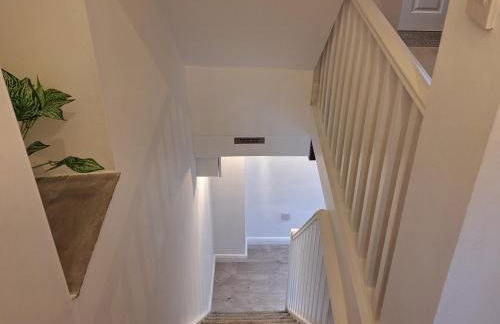 Two-bedroom Cottage - Sandstone Garden Patio - Free Parking - Pets Welcome - Foto 19