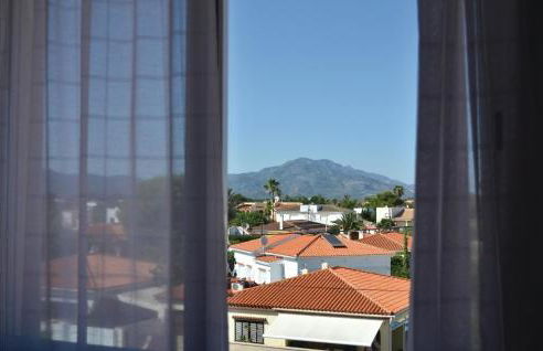 2 Bedroom Awesome Apartment In Vinaros - Foto 8