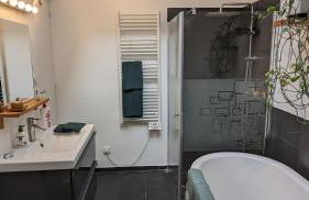 "Maison verte" - terrasse - parking - 10min du métro - Foto 11