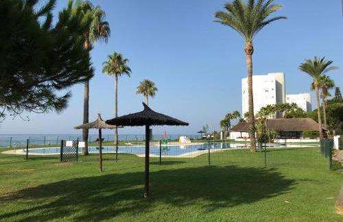 MI CAPRICHO, Beachfront, Grownfloor, Private Garden & Terrace - Photo 56