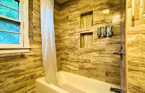 Cozy Riverside View House - Foto 24